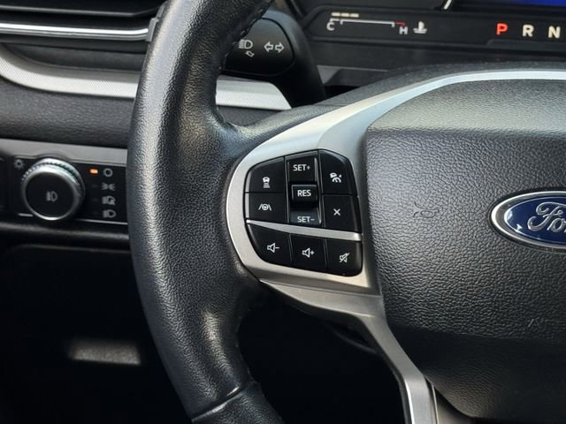 Certified 2022 Ford Explorer XLT w/ Equipment Group 202A image 12