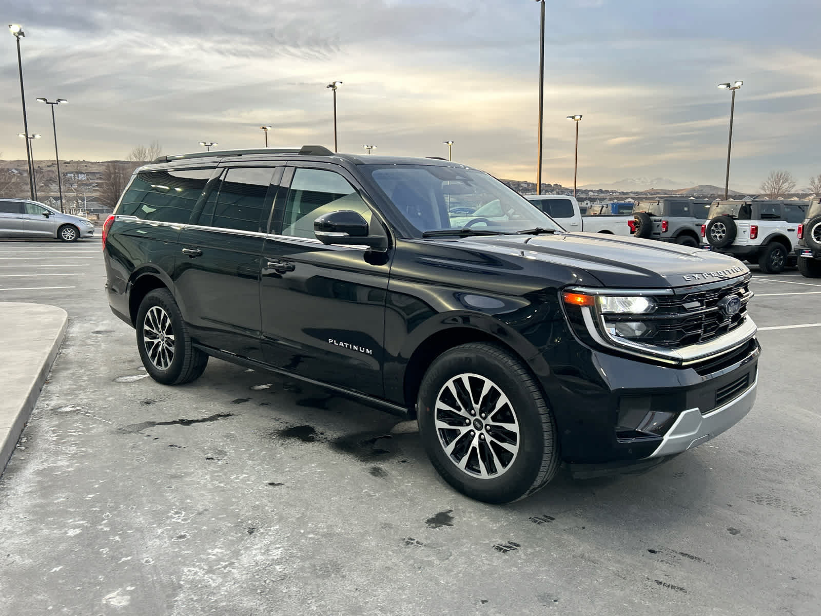 Certified 2025 Ford Expedition Max Platinum AWD/4WD image 6