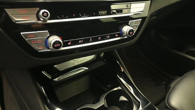 Used 2021 BMW X3 xDrive30i w/ M Sport Package AWD/4WD image 18