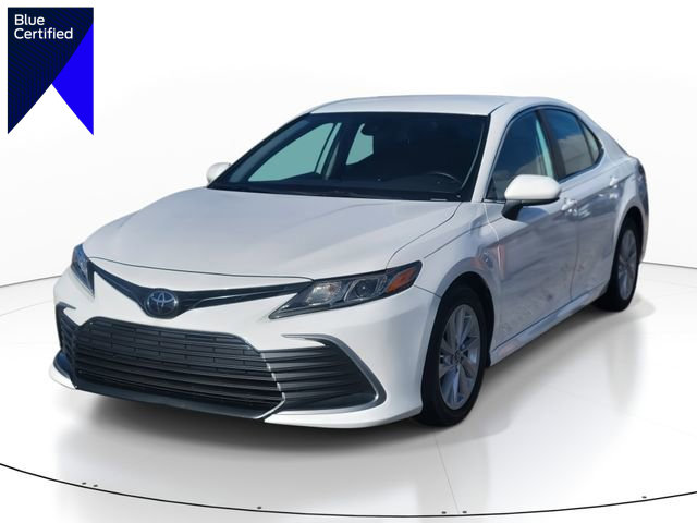 Used 2022 Toyota Camry LE