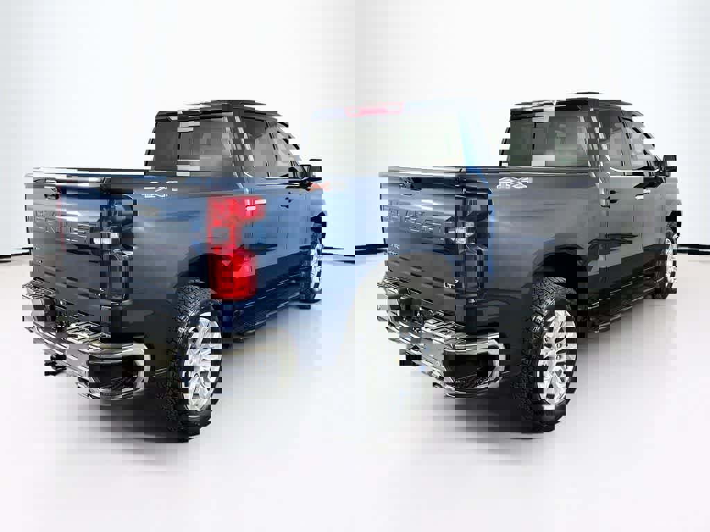 Used 2023 Chevrolet Silverado 1500 LTZ w/ LTZ Premium Package image 5