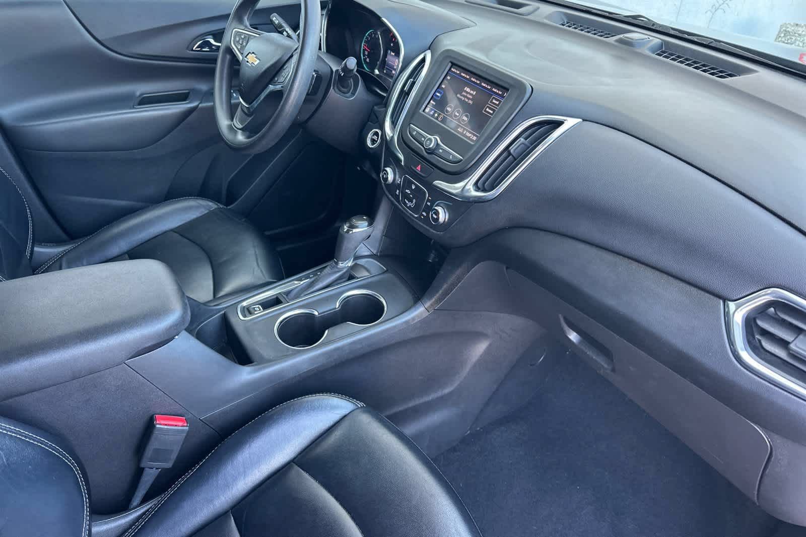 Used 2020 Chevrolet Equinox LT FWD image 16