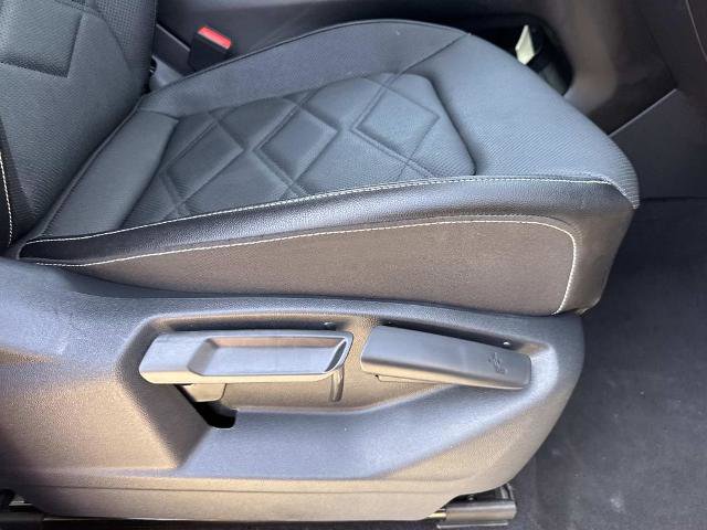 Used 2024 Volkswagen Atlas SE image 13