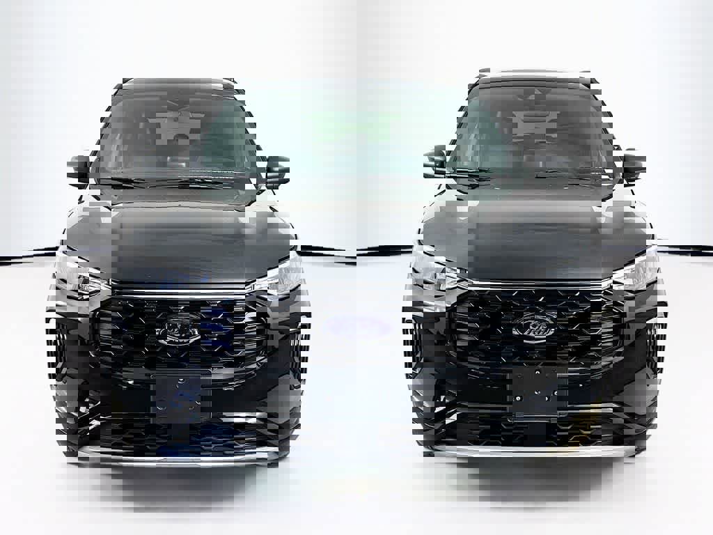 Certified 2023 Ford Escape ST-Line image 6