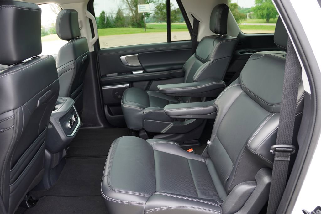 Certified 2025 Ford Expedition Max Platinum AWD/4WD image 18