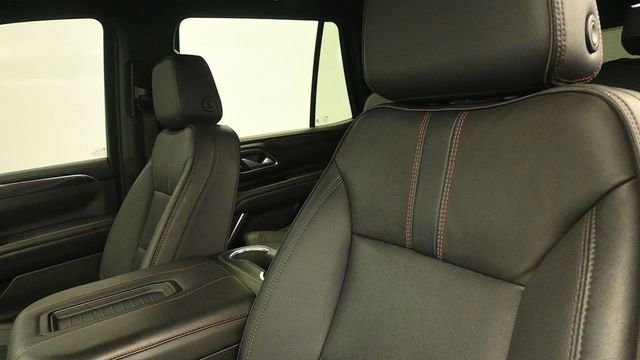 Used 2022 Chevrolet Tahoe RST w/ Luxury Package AWD/4WD image 22