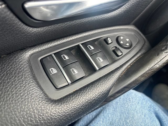 Used 2018 BMW 330e RWD image 24