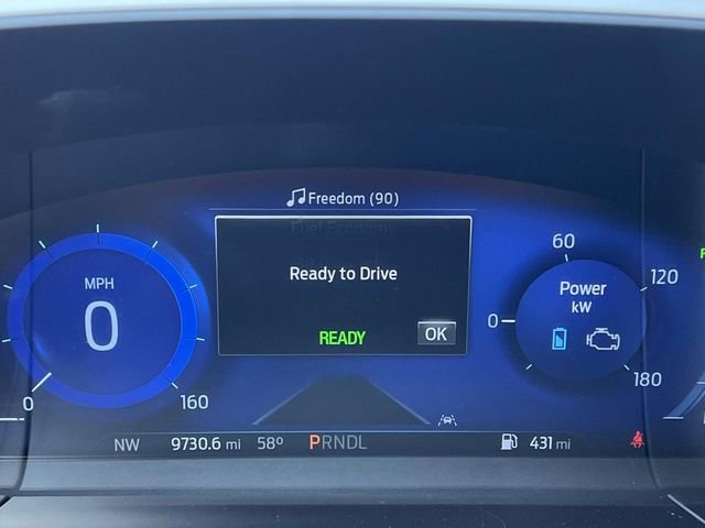 Certified 2022 Ford Escape SEL w/ Technology Package AWD/4WD image 23