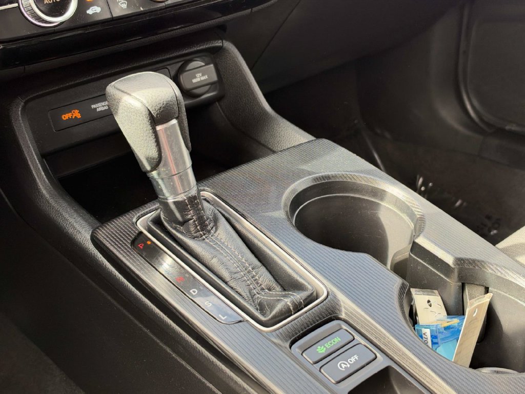 Used 2022 Honda Civic LX image 17