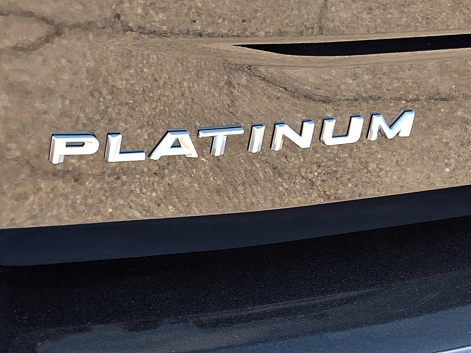 Certified 2025 Ford Expedition Platinum w/ Platinum Ultimate Package AWD/4WD image 31