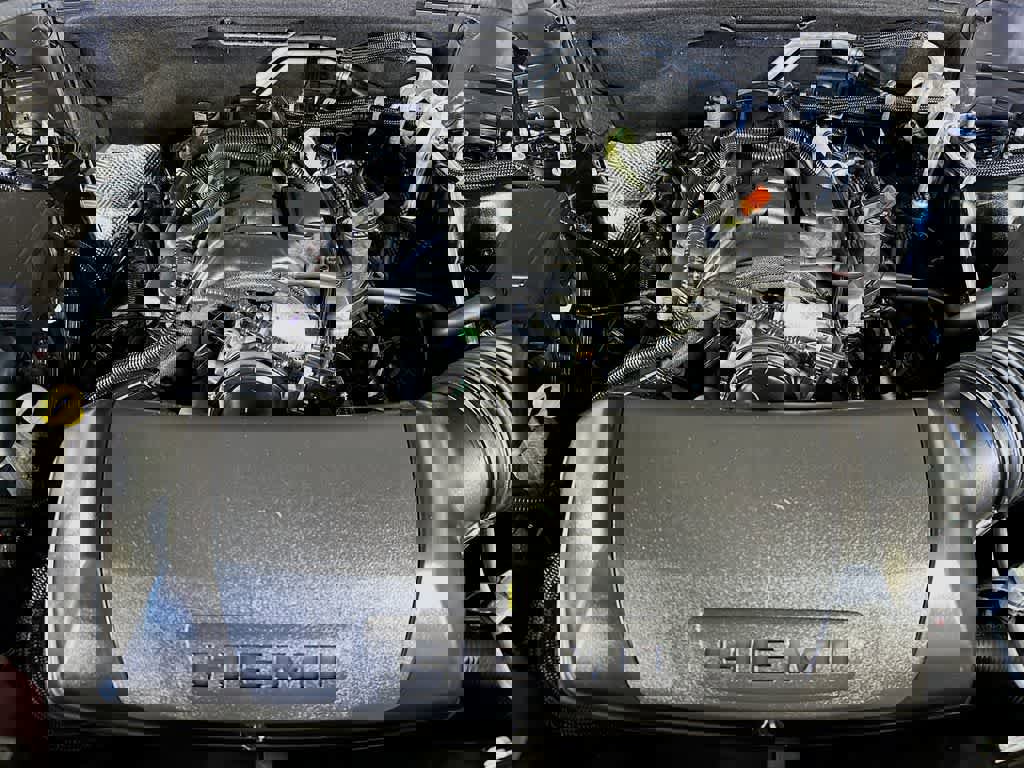 Used 2025 Dodge Durango R/T image 9