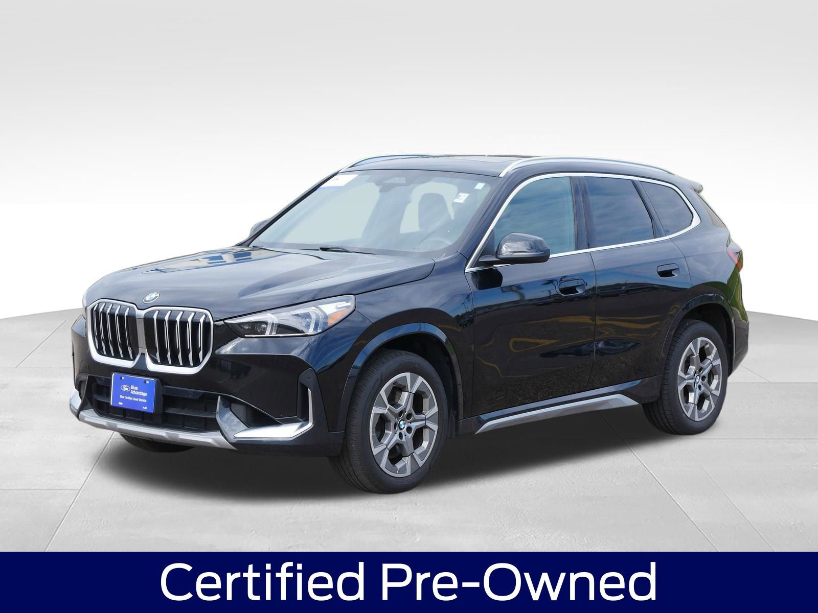 Used 2025 BMW X1 xDrive28i AWD/4WD image 1