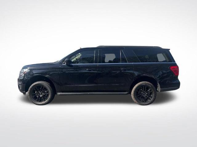 Certified 2023 Ford Expedition Max XLT image 6