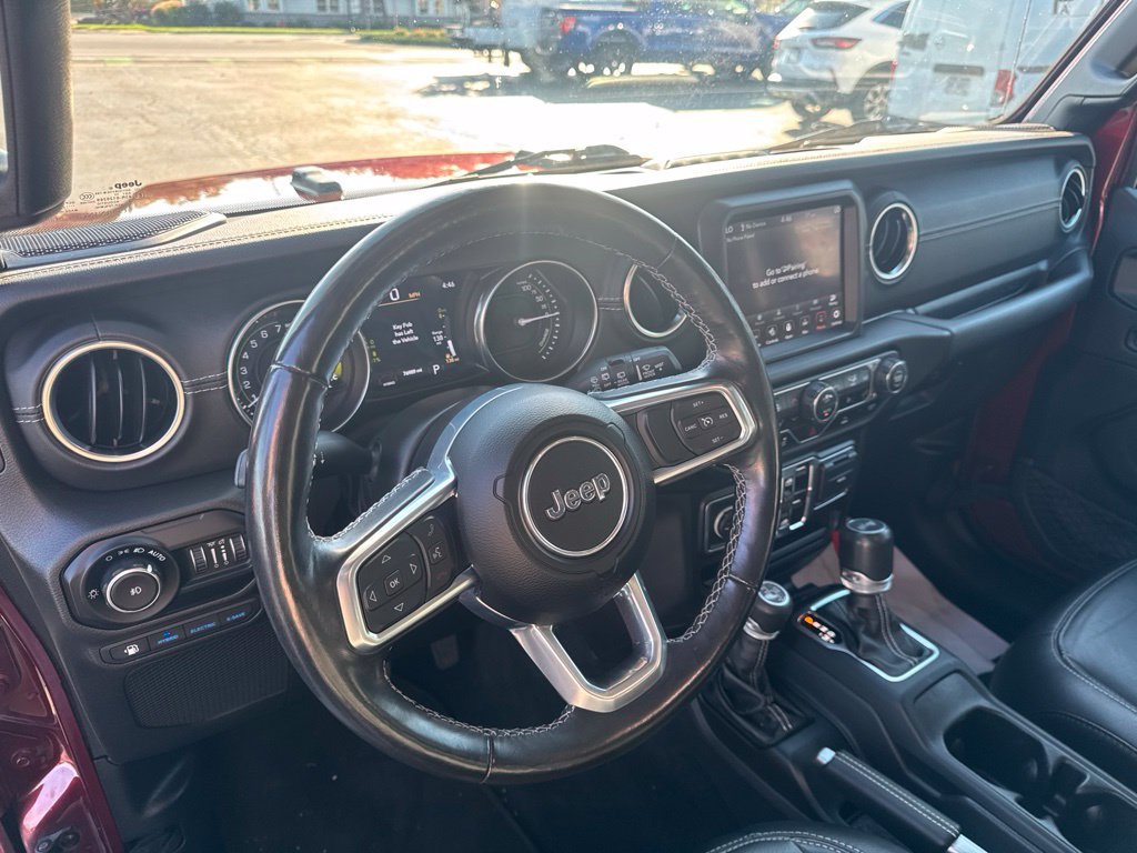Used 2021 Jeep Wrangler Unlimited Sahara w/ Cold Weather Group AWD/4WD image 15