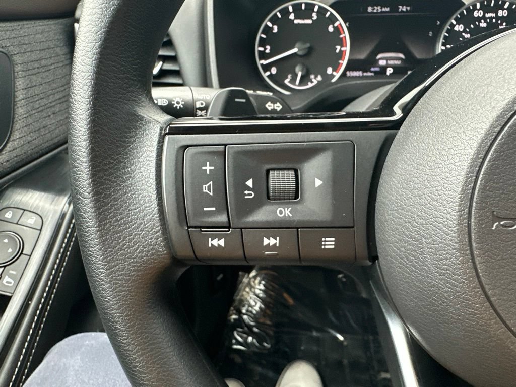 Used 2023 Nissan Rogue SV AWD/4WD image 40