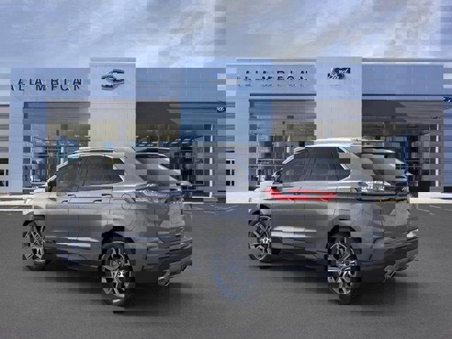 Certified 2022 Ford Edge Titanium AWD/4WD image 4
