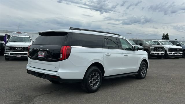 Certified 2025 Ford Expedition Max Active RWD image 3