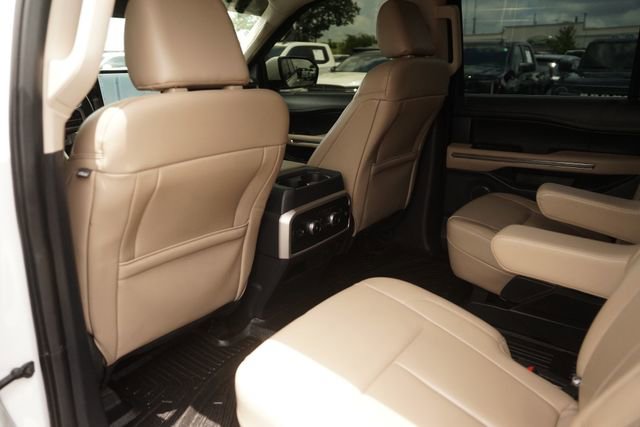 Certified 2022 Ford Expedition XLT RWD image 11