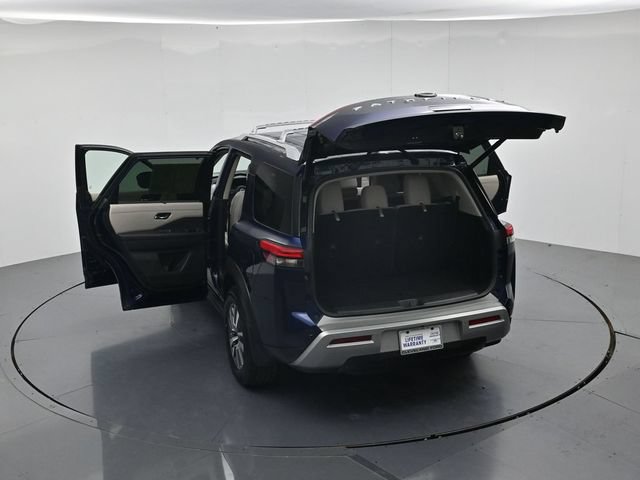 Used 2023 Nissan Pathfinder SL FWD image 48