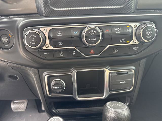 Used 2022 Jeep Gladiator Sport AWD/4WD image 9