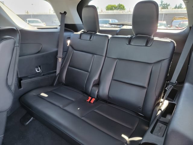 Certified 2023 Ford Explorer XLT w/ Equipment Group 202A AWD/4WD image 22