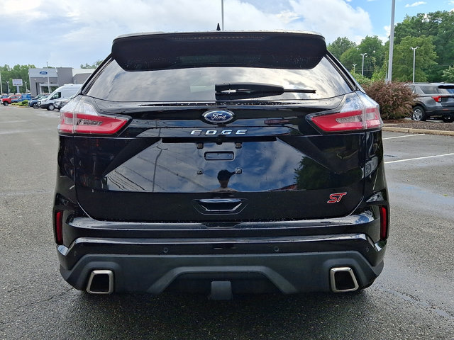 Certified 2024 Ford Edge ST w/ Equipment Group 401A AWD/4WD image 9