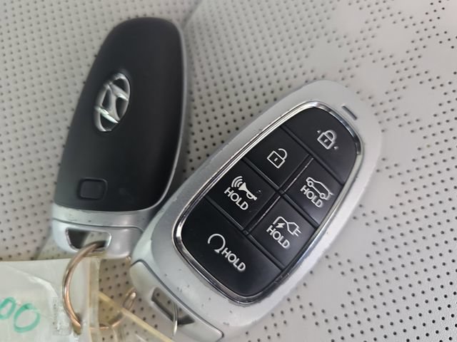 Used 2023 Hyundai Ioniq 5 SEL w/ Cargo Package AWD/4WD image 34