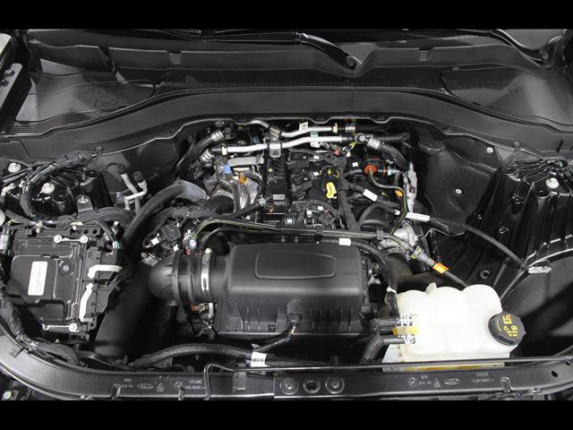 Certified 2024 Ford Explorer XLT w/ Equipment Group 202A AWD/4WD image 22