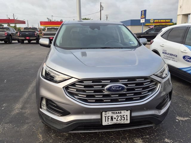 Certified 2024 Ford Edge Titanium AWD/4WD image 2