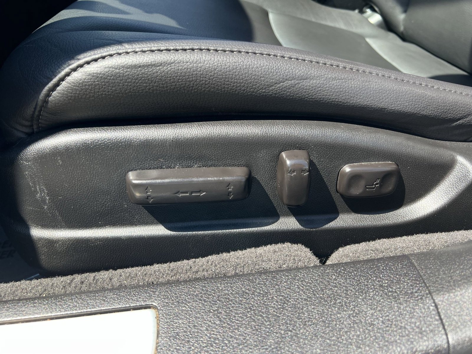 Used 2020 Acura TLX FWD image 22