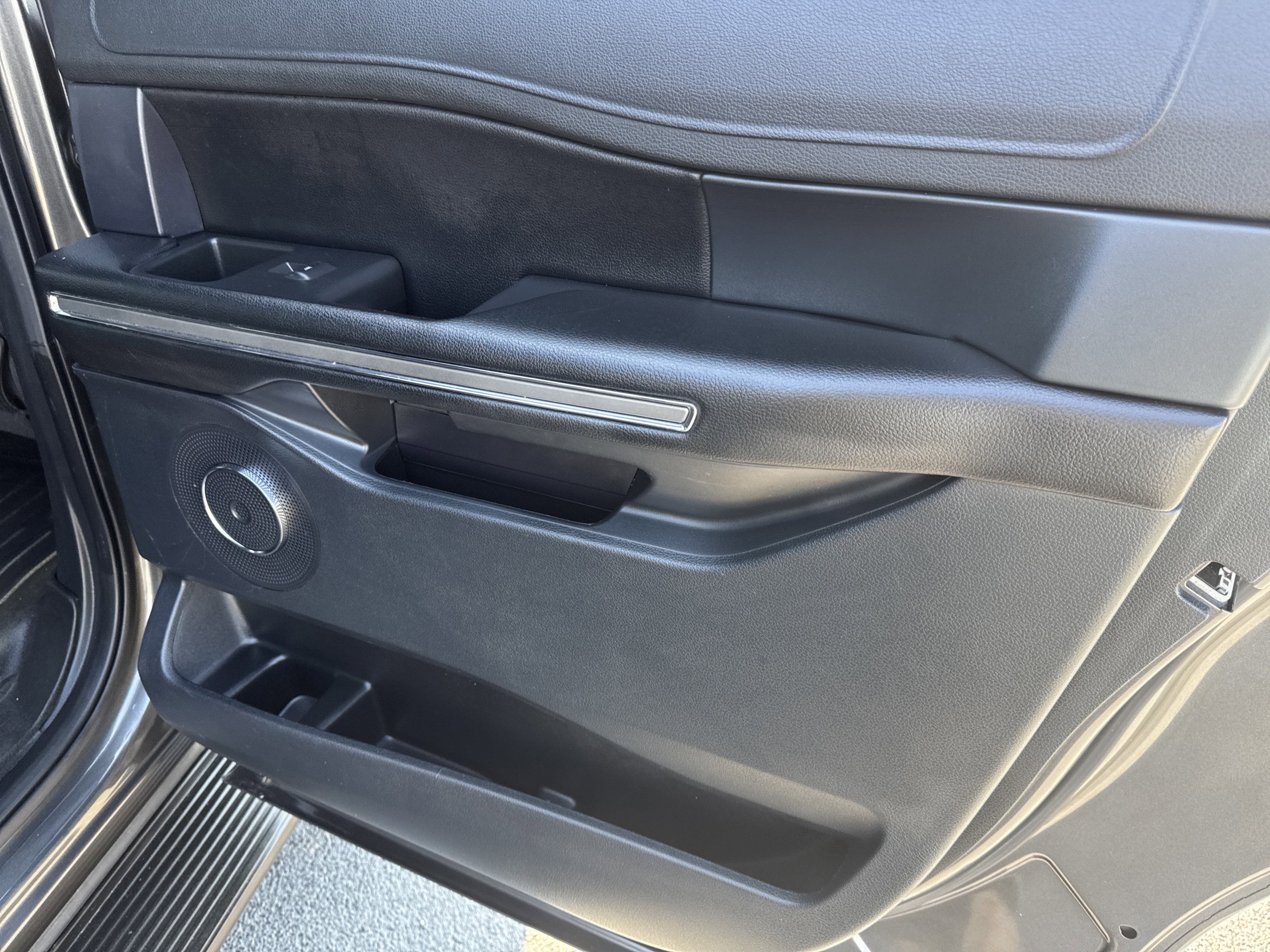 Certified 2021 Ford Expedition Max XLT image 20