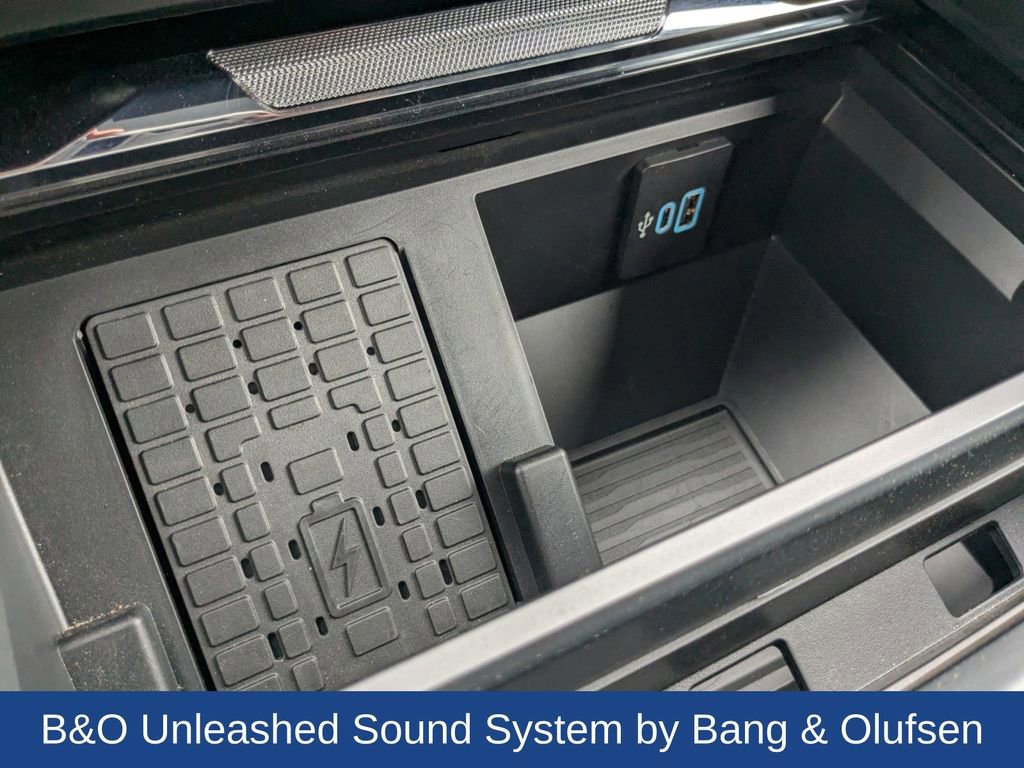 Certified 2025 Ford F450 Lariat w/ Lariat Ultimate Package image 28