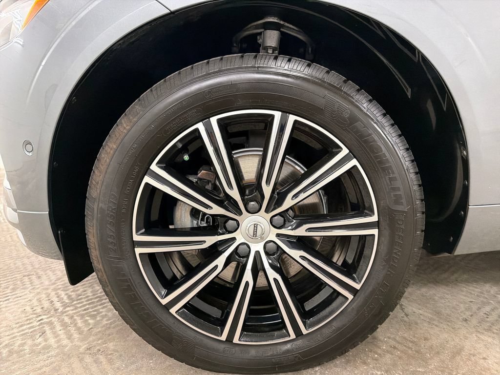 Used 2019 Volvo XC60 T5 Inscription w/ Protection Package Premier FWD image 13