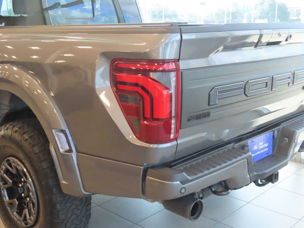 Certified 2024 Ford F150 Raptor w/ Equipment Group 803A Raptor R AWD/4WD image 9