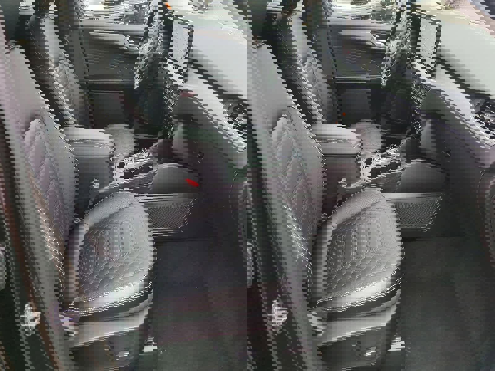 Certified 2023 Ford Escape Platinum w/ Premium Technology Package image 21