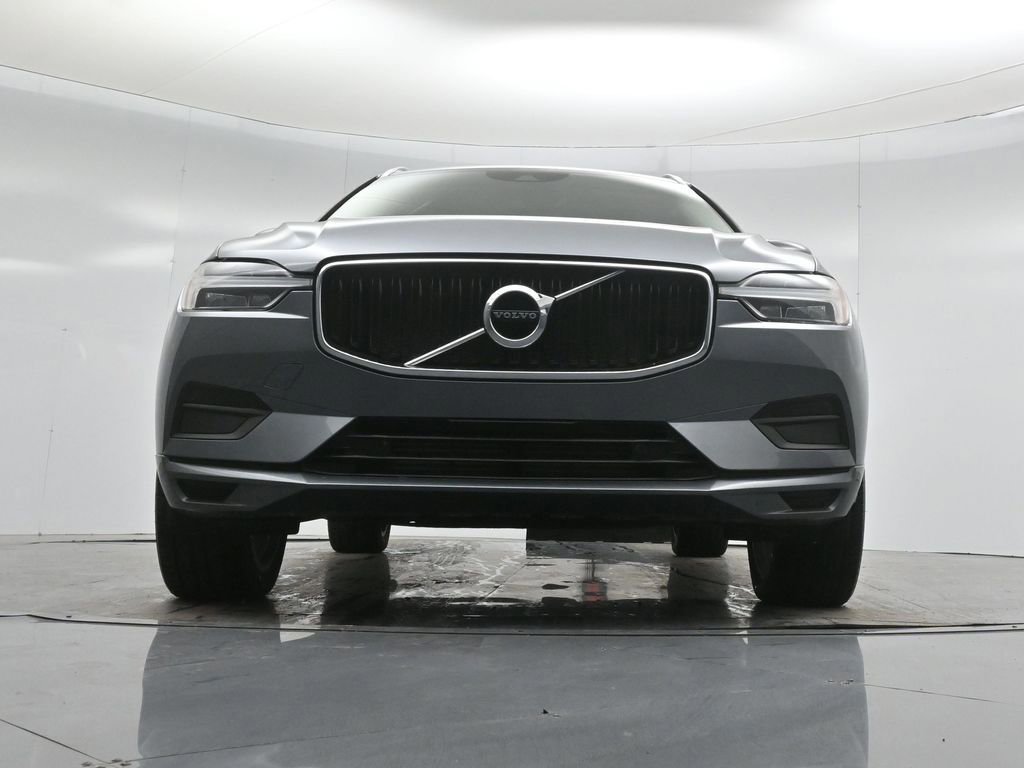 Used 2020 Volvo XC60 T5 Momentum w/ Protection Package Premier image 31