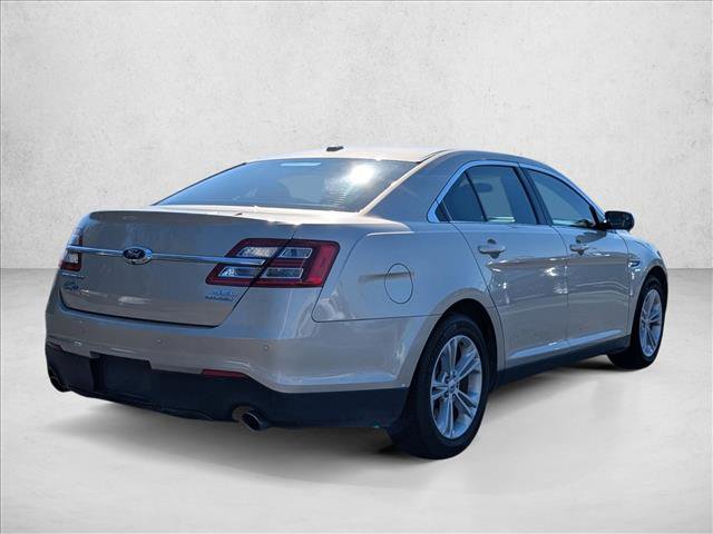 Certified 2018 Ford Taurus SEL w/ Equipment Group 201A image 5