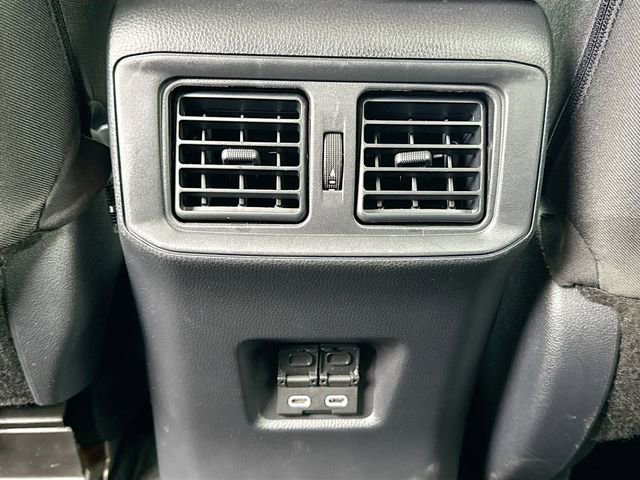 Used 2025 Toyota RAV4 XLE image 29