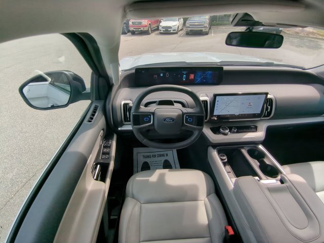 Certified 2025 Ford Expedition Active RWD image 32