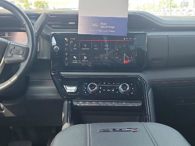 Used 2024 GMC Sierra 2500 AT4 w/ AT4 Premium Plus Package AWD/4WD image 17