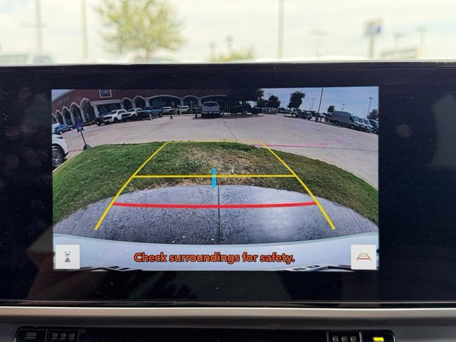 Used 2025 Toyota Camry XSE FWD image 19