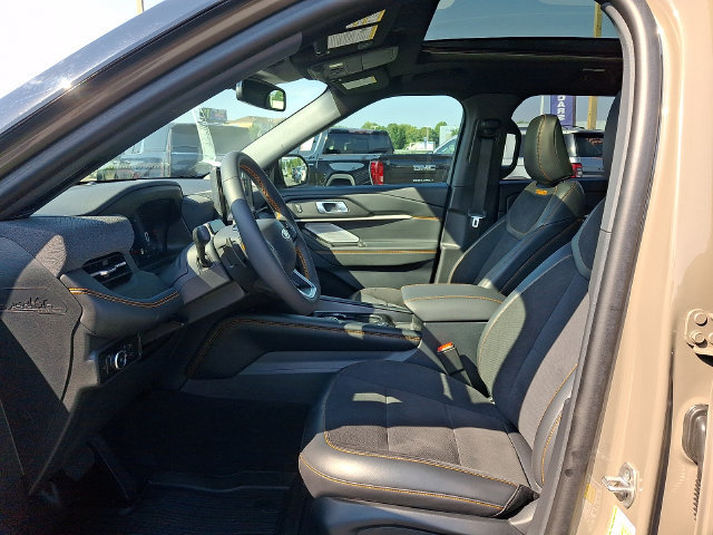 Certified 2026 Ford Explorer Tremor w/ Tremor Ultimate Package AWD/4WD image 13