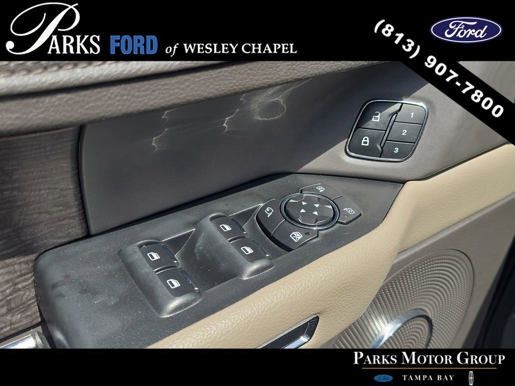 Certified 2021 Ford Expedition Limited image 18