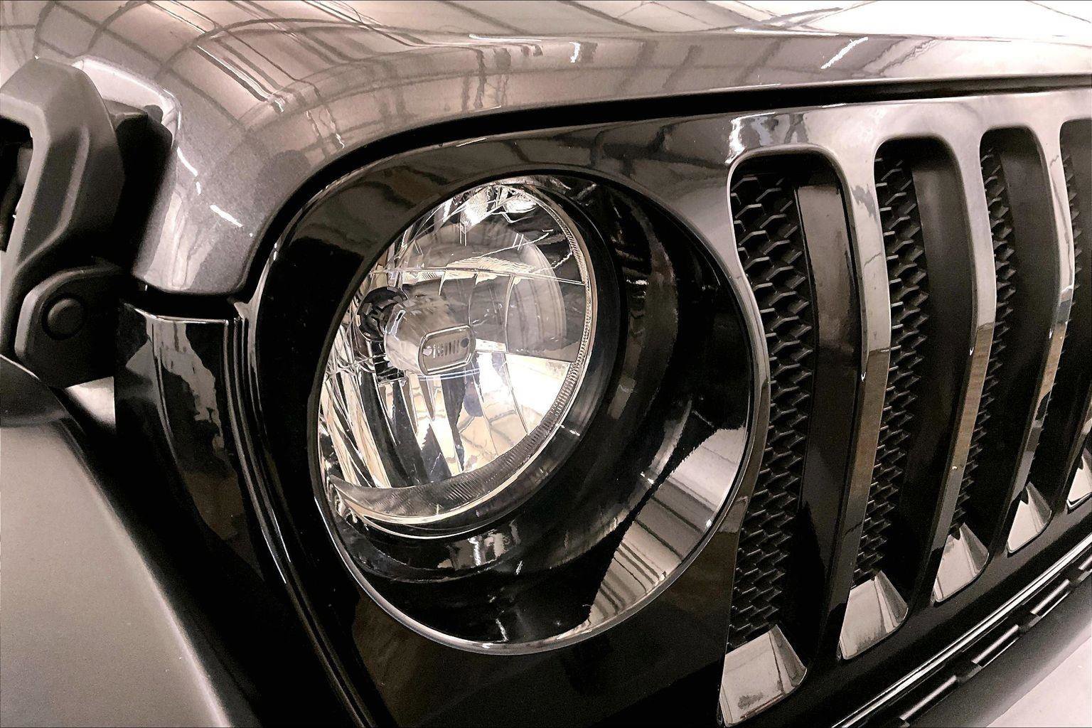 Used 2022 Jeep Wrangler Unlimited Sport image 27