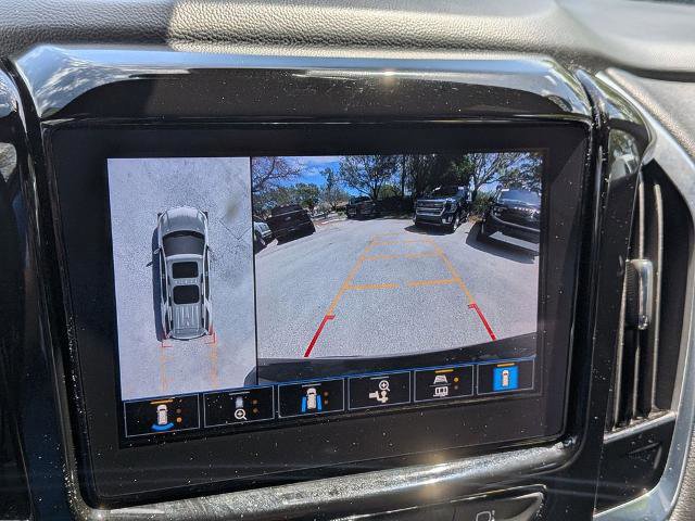 Used 2022 Chevrolet Traverse High Country image 21