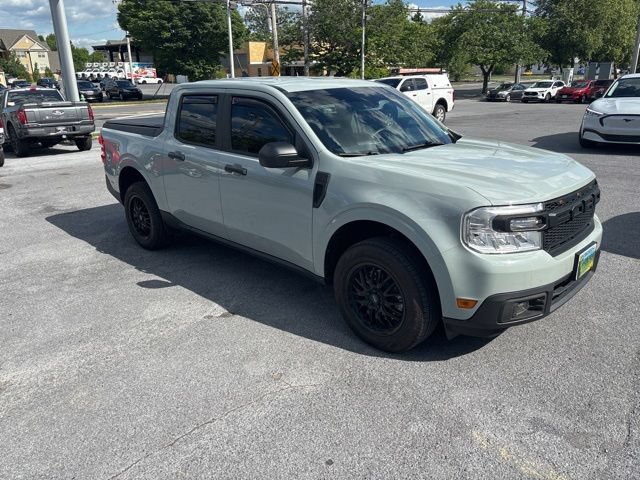 Certified 2023 Ford Maverick XL FWD image 2
