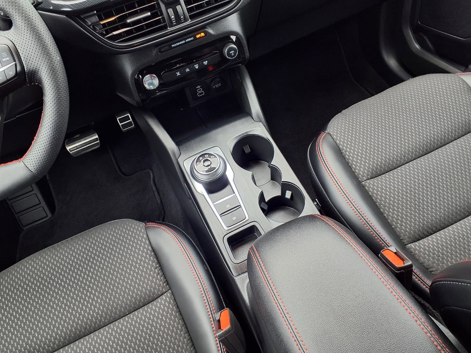 Certified 2024 Ford Escape ST-Line w/ Tech Pack #1 image 14