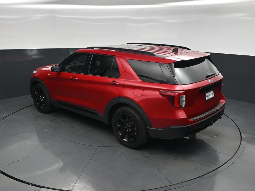 Certified 2024 Ford Explorer ST-Line w/ Class IV Trailer Tow Package RWD image 43