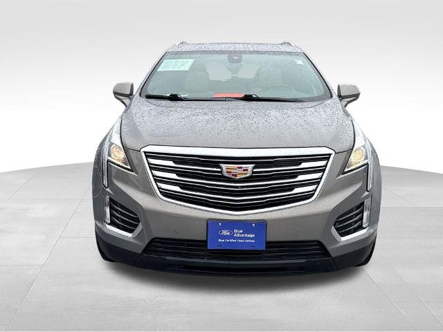 Used 2018 Cadillac XT5 Luxury w/ Driver Awareness Package AWD/4WD image 3