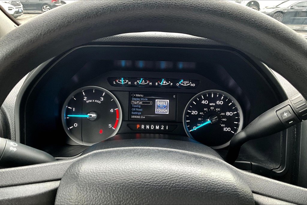 Certified 2019 Ford F450 XLT w/ XLT Premium Package AWD/4WD image 17